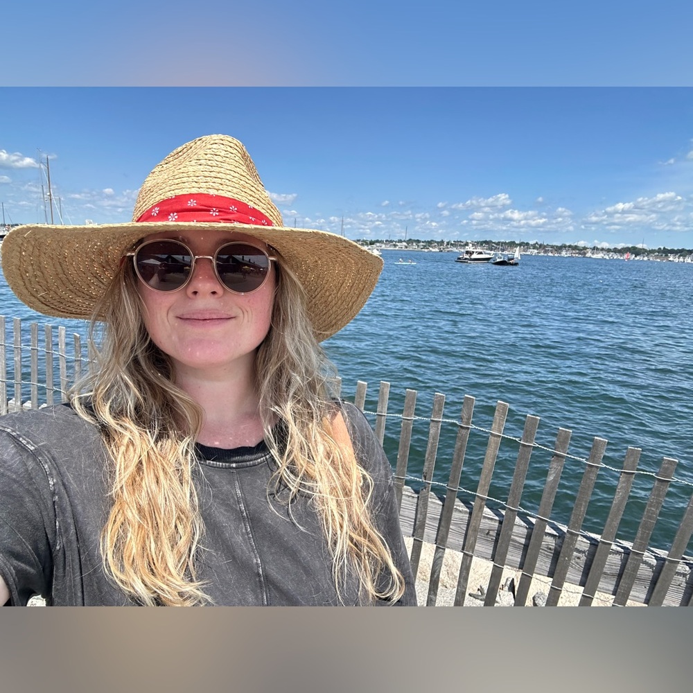 Meet your Posher, Marisa